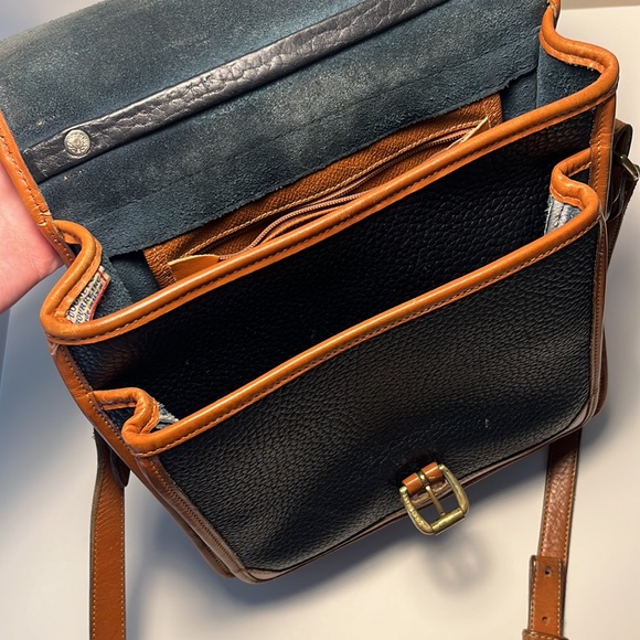 Dooney & Bourke Vintage Crossbody Satchel - Picture 2 of 6